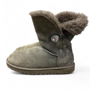 Womens Ugg Bailey Gem Button Boots SZ 8